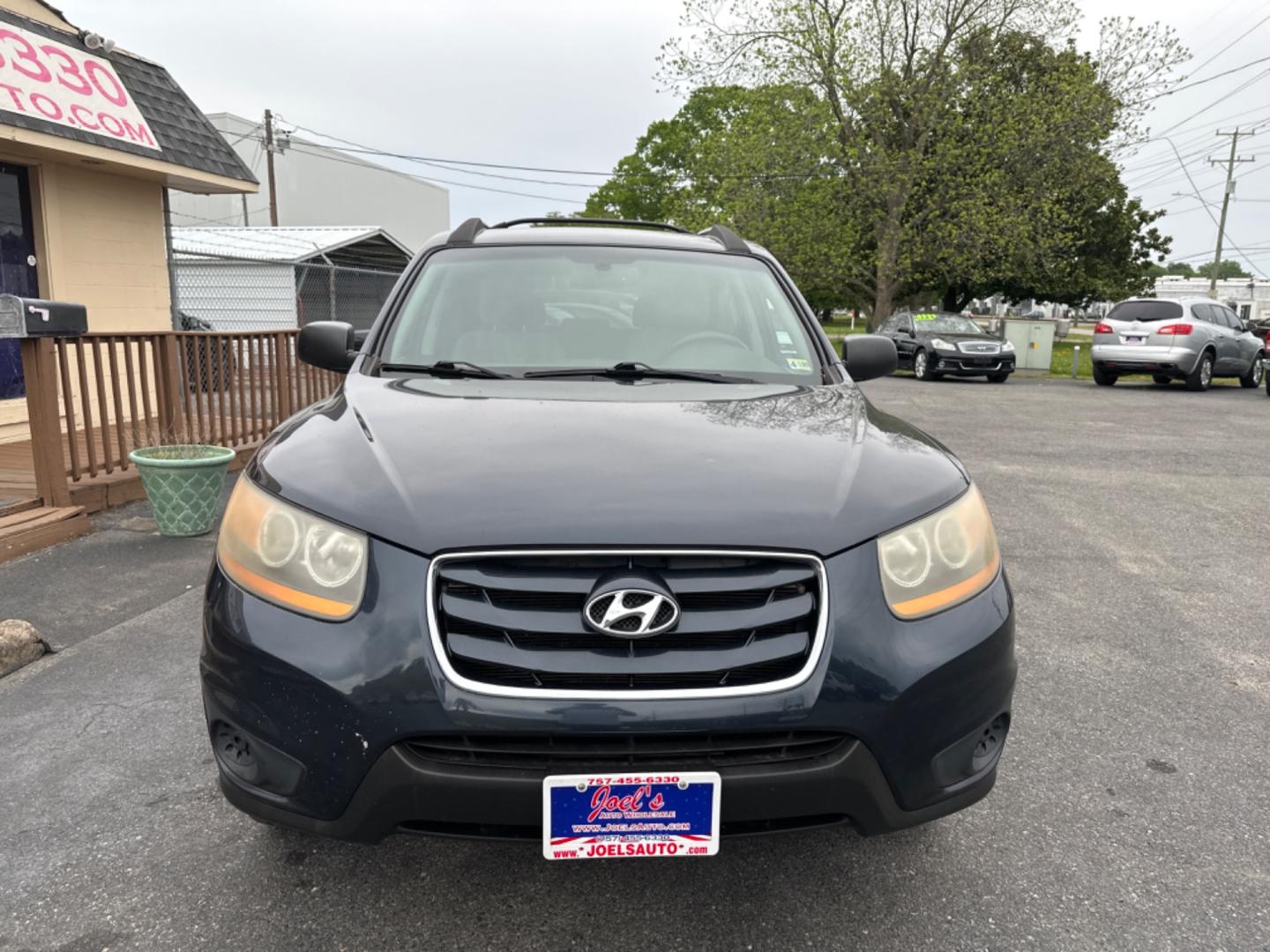 2011 Blue Hyundai Santa Fe (5XYZG3AB5BG) , located at 5700 Curlew Drive, Norfolk, VA, 23502, (757) 455-6330, 36.841885, -76.209412 - Photo#5